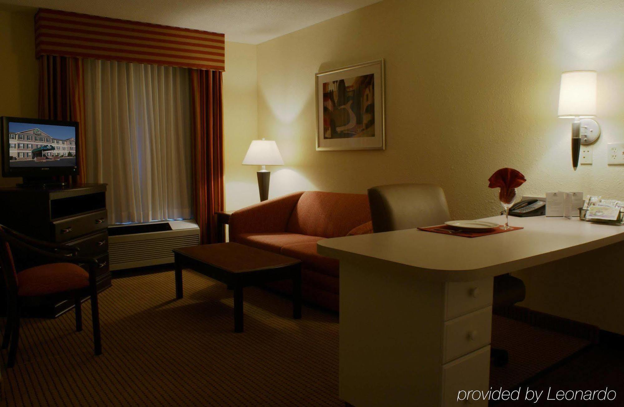 Intown Suites Extended Stay Anderson Sc - Clemson University Værelse billede